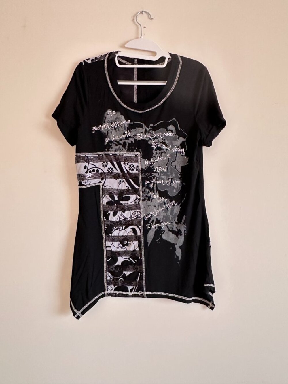 Cotton Blend Black Short Sleeve Tunic with Graphic Print, Sequins and Rhinstones